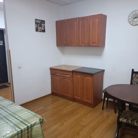 Apartments Domovik On Valenberga 3 Mukatjevo Eksteriør billede