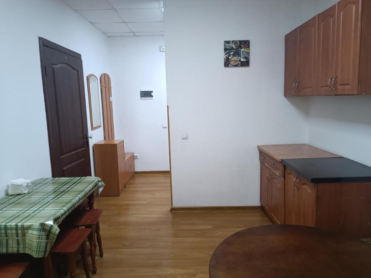 Apartments Domovik On Valenberga 3 Mukatjevo Eksteriør billede