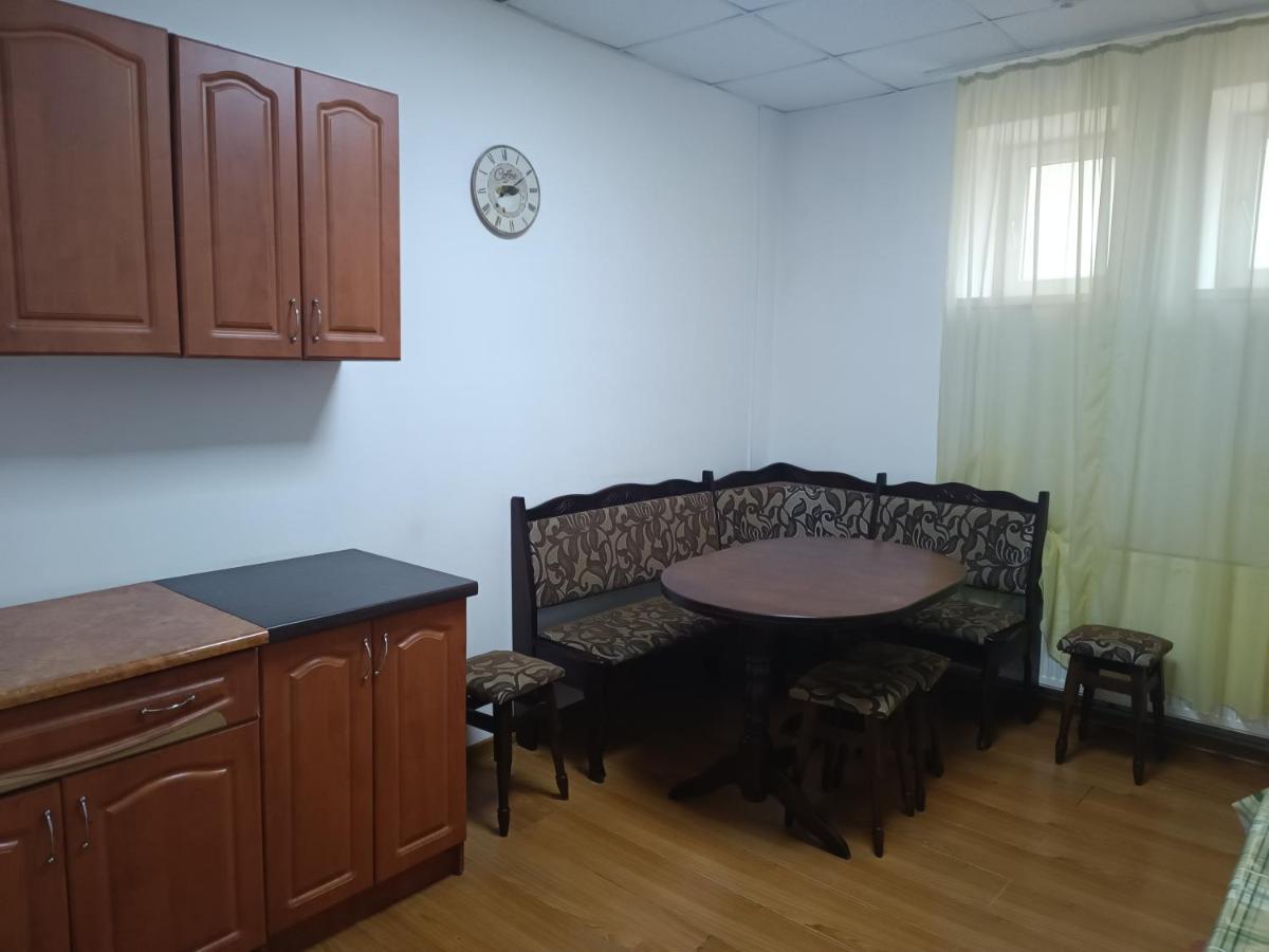 Apartments Domovik On Valenberga 3 Mukatjevo Eksteriør billede